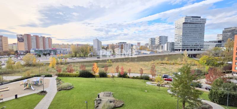 MODERNÝ 2i byt, NOVOSTAVBA FUXOVA, PARKING, LOGGIA, Bosákova ulica