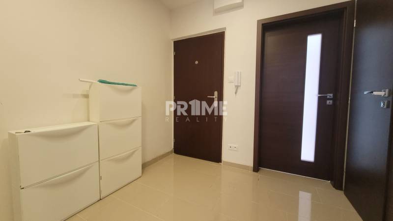 MODERNÝ 2i byt, REKONŠTRUKCIA, KLÍMA, MOZARTOVA ulica, Horský park