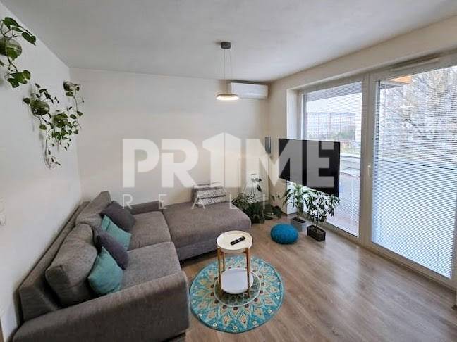 Krátkodobý nájom - 2i byt, novostavba, loggia, Muchovo nám., Petržalka