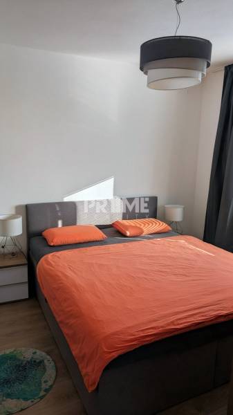 Krátkodobý nájom - 2i byt, novostavba, loggia, Muchovo nám., Petržalka