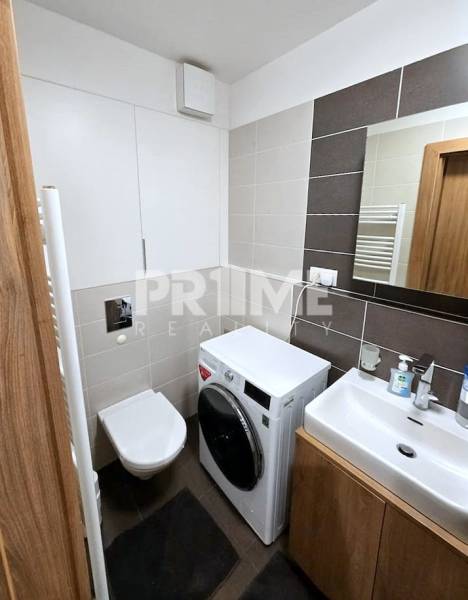 Krátkodobý nájom - 2i byt, novostavba, loggia, Muchovo nám., Petržalka