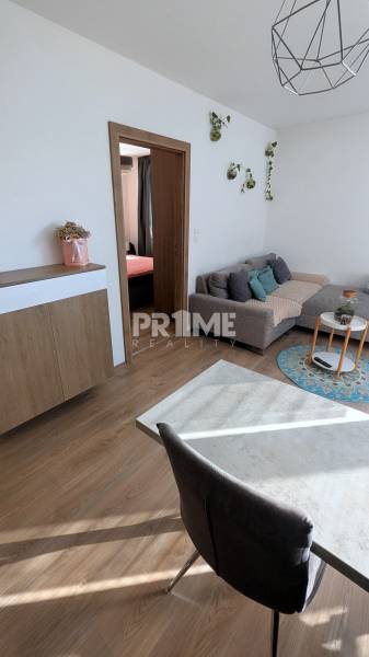 Krátkodobý nájom - 2i byt, novostavba, loggia, Muchovo nám., Petržalka