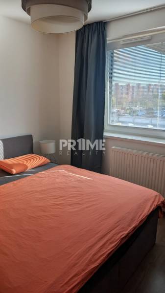 Krátkodobý nájom - 2i byt, novostavba, loggia, Muchovo nám., Petržalka