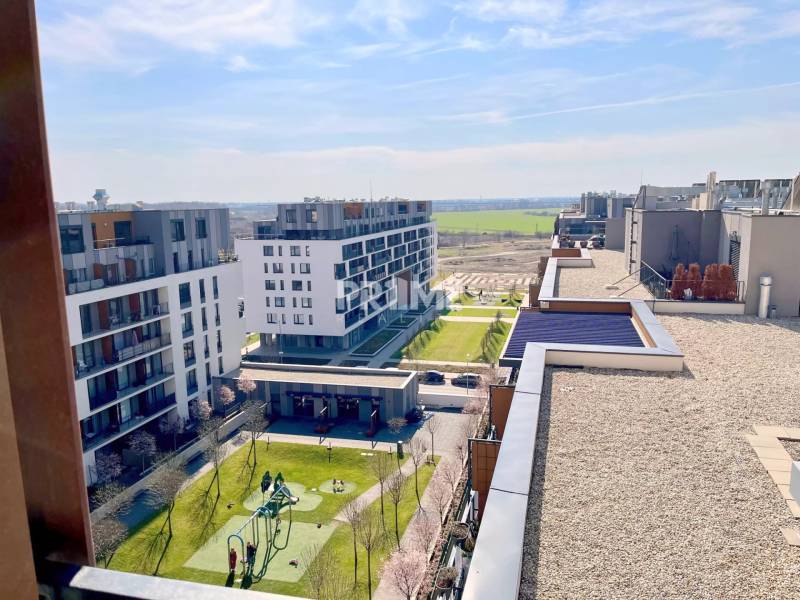 MODERNÝ 1i byt, SLNEČNICE,PARKING, LOGGIA, KLÍMA, Zuzany Chalupovej  