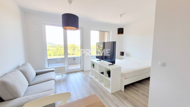 MODERNÝ 1,5i byt, NOV., LOGGIA, PARKING, BORY, Mateja Encingera 