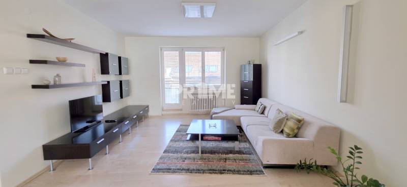 JEDINEČNÝ 2i byt, REKONŠTRUKCIA, 2 x BALKÓN, Kúpeľná ulica,Staré Mesto