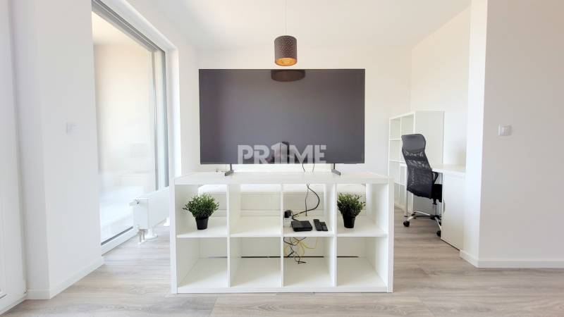 MODERNÝ 1,5i byt, NOV., LOGGIA, PARKING, BORY, Mateja Encingera 