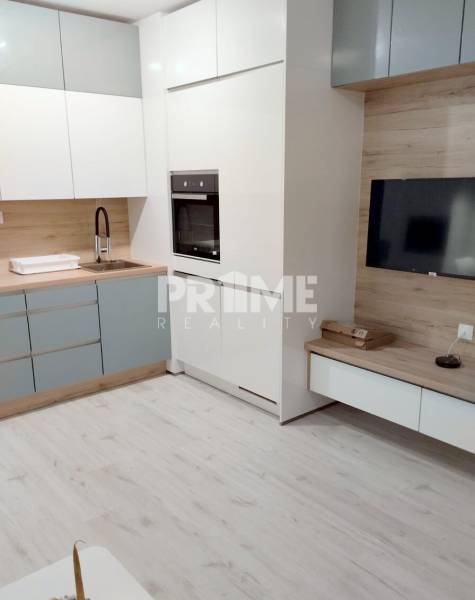 MODERNÝ 2i, SLNEČNICE, BALKÓN, PARKING, Zuzany Chalupovej,Petržalka