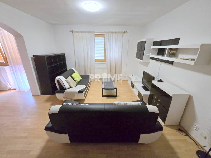 Priestranný 2i byt, 2xloggia, garáž, Záhradnícka ul., Ružinov