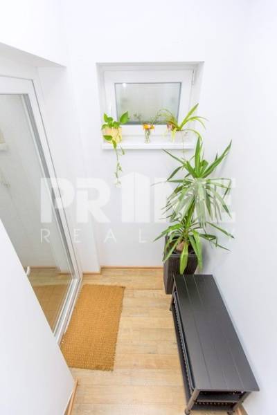 Pekný 2i byt, 2 X SAMOSTATNÁ IZBA, KLÍMA, PARKING, Račianska