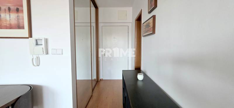 Pekný 2i byt, KOLOSEO, DOG FRIEDLY, LOGGIA, PARKING, Tomašikova ulica