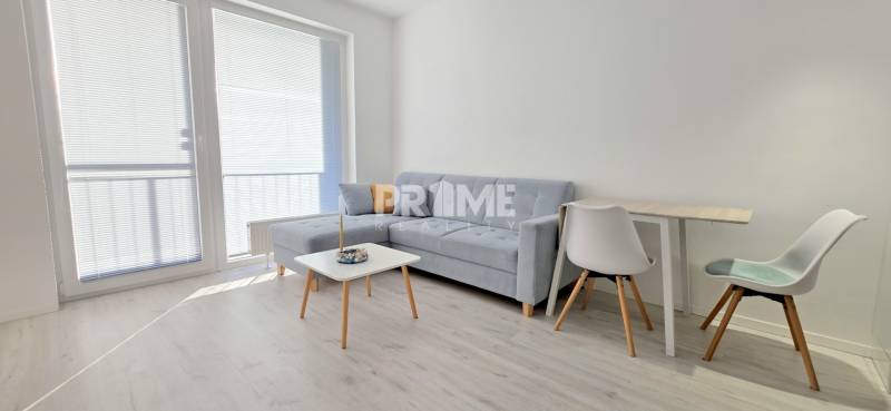 MODERNÝ 2i, SLNEČNICE, BALKÓN, PARKING, Zuzany Chalupovej,Petržalka