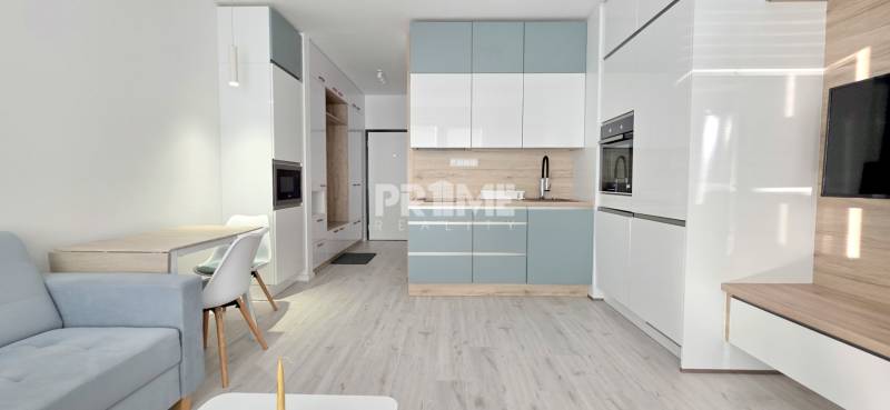 MODERNÝ 2i, SLNEČNICE, BALKÓN, PARKING, Zuzany Chalupovej,Petržalka