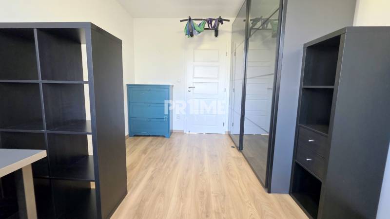 MODERNÝ 3i BYT, REKONŠTRUKCIA,LOGGIA,KLÍMA, Ševčenková ulica,Petržalka