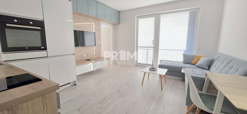 MODERNÝ 2i, SLNEČNICE, BALKÓN, PARKING, Zuzany Chalupovej,Petržalka