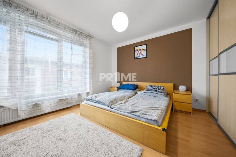 MODERNÝ 4i RD, TERASA, ZÁHRADA, TERASA, GARÁŽ, Čakanková ulica,Vrakuňa