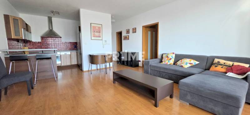 Pekný 2i byt, KOLOSEO, DOG FRIEDLY, LOGGIA, PARKING, Tomašikova ulica