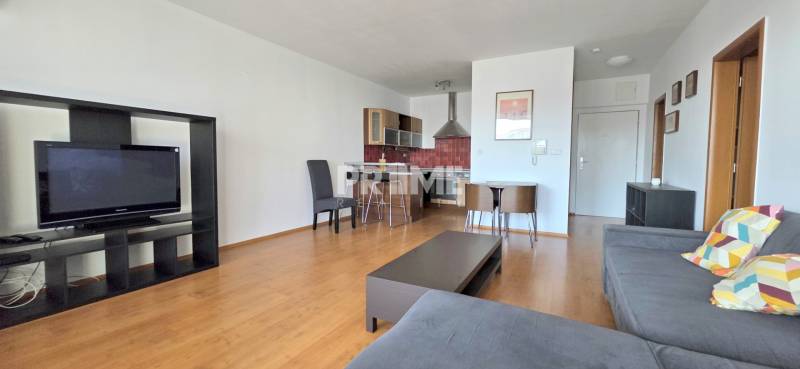 Pekný 2i byt, KOLOSEO, DOG FRIEDLY, LOGGIA, PARKING, Tomašikova ulica