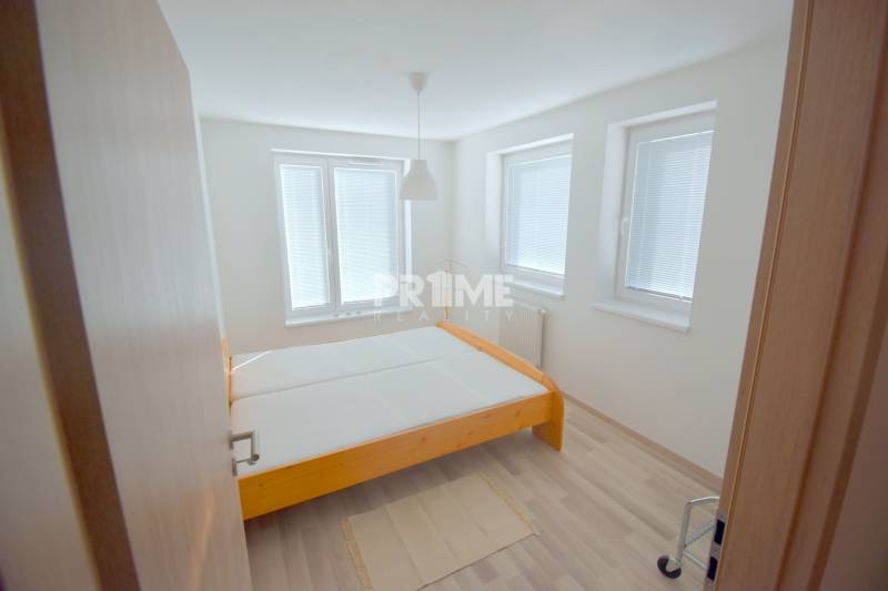 MODERNÝ 2i byt, NOVOSTAVBA, LOGGIA, KLÍMA,PARKING,Starý Háj, Petržalka