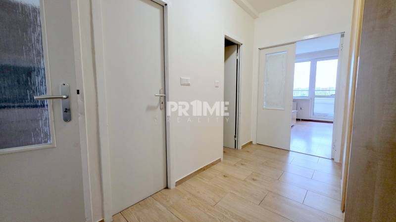 Pekný 3i byt, 3 X NEPRIECH.IZBA, 2 X LOGGIA, Osuského ulica, Petržalka