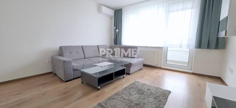 Pekný 3i byt, 3 X NEPRIECH.IZBA, 2 X LOGGIA, Osuského ulica, Petržalka