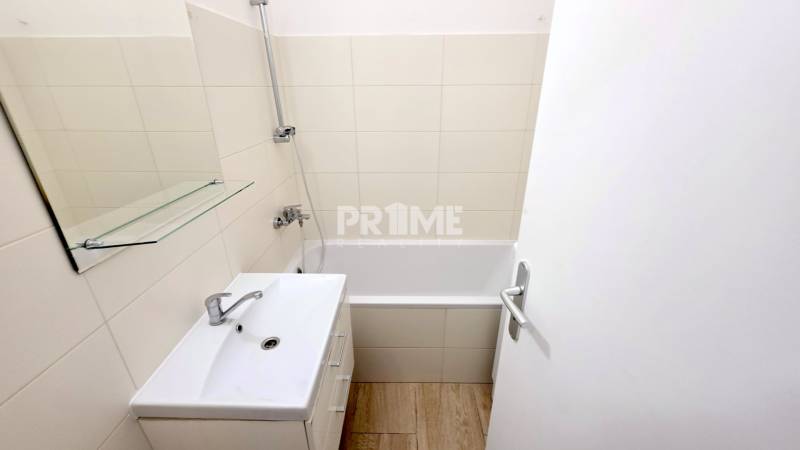 Pekný 3i byt, 3 X NEPRIECH.IZBA, 2 X LOGGIA, Osuského ulica, Petržalka