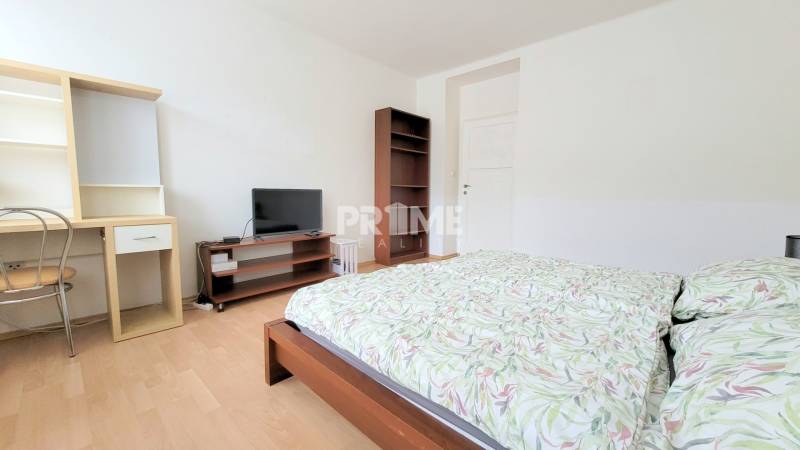 STAROMESTSKÝ 1i byt, REKONŠTRUKCIA, CENTRUM, Špitálska ulica