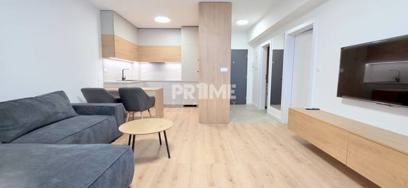 MODERNÝ 2i byt, DIAMNAT, BALKÓN, KLÍMA, PARKING, Rybničná ulica