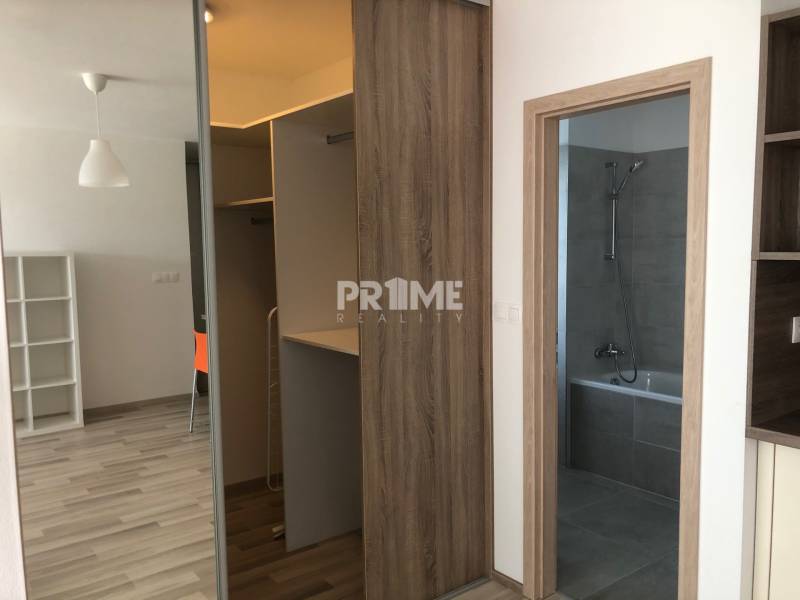 MODERNÝ 2i byt, NOVOSTAVBA, LOGGIA, KLÍMA,PARKING,Starý Háj, Petržalka