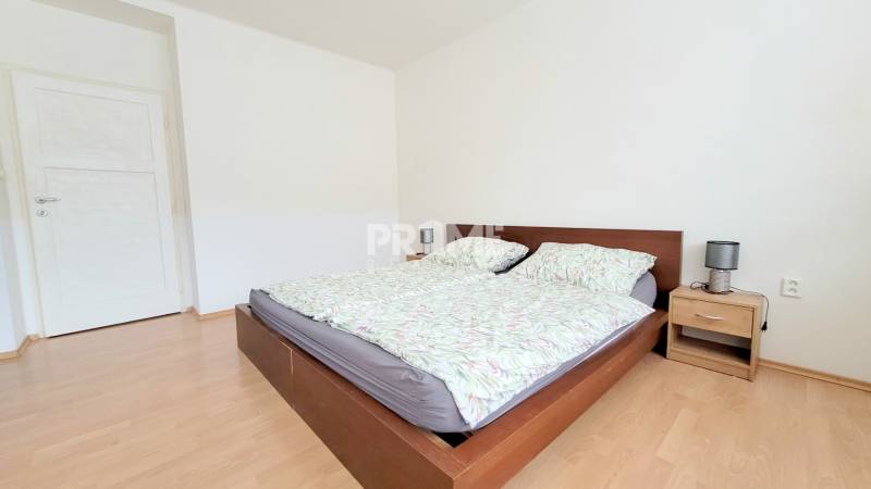 STAROMESTSKÝ 1i byt, REKONŠTRUKCIA, CENTRUM, Špitálska ulica