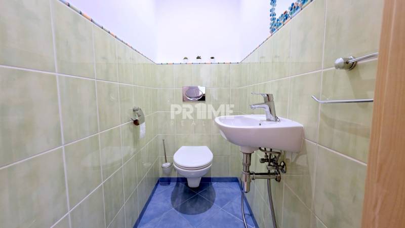 JEDINEČNÝ 2i byt, REKONŠTRUKCIA, 2 x BALKÓN, Kúpeľná ulica,Staré Mesto