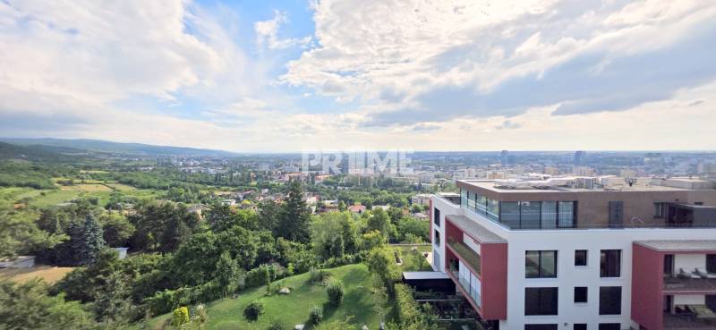 LUXUSNÝ 3i byt,PARKING,CHLADENIE,TERASA,Grand Koliba, Frankovská ulica