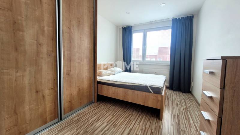 MODERNÝ 2i byt, REKONŠTRUKCIA, KLÍMA, MOZARTOVA ulica, Horský park