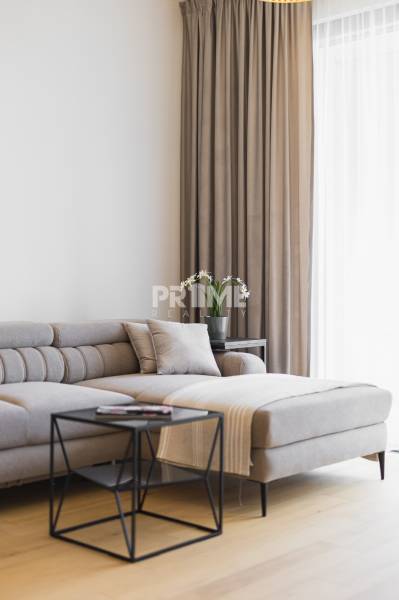 EXKLUZÍVNY 2i byt, PRÍSTAVNA,LOGGIA ,CHLADENIE,PARKING,Plynárenská ul.