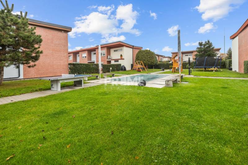 MODERNÝ 4i RD, TERASA, ZÁHRADA, TERASA, GARÁŽ, Čakanková ulica,Vrakuňa