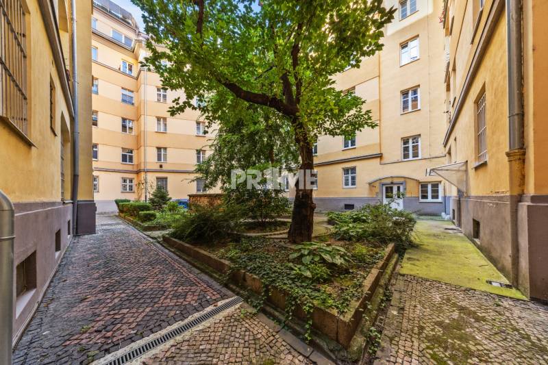 ŠTÝLOVÝ 2i byt, REKONŠTRUKCIA, CENTRUM, 29. Augusta, Staré Mesto