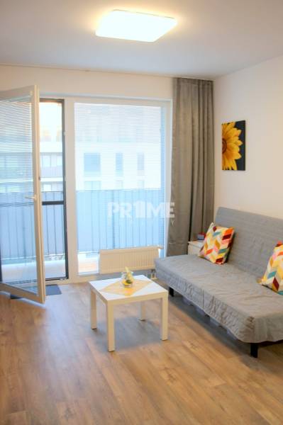 Pekná Garsónka, REKONŠTRUKCIA, BALKÓN, Zuzany Chalupovej, Petržalka