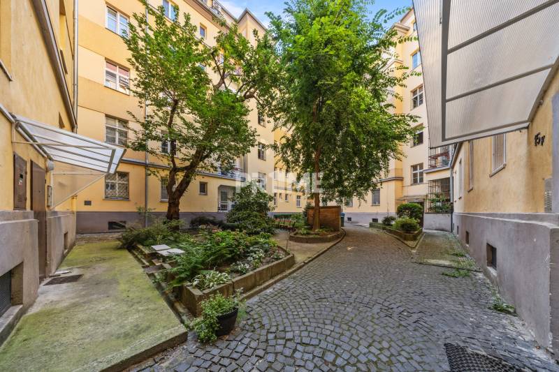 ŠTÝLOVÝ 2i byt, REKONŠTRUKCIA, CENTRUM, 29. Augusta, Staré Mesto