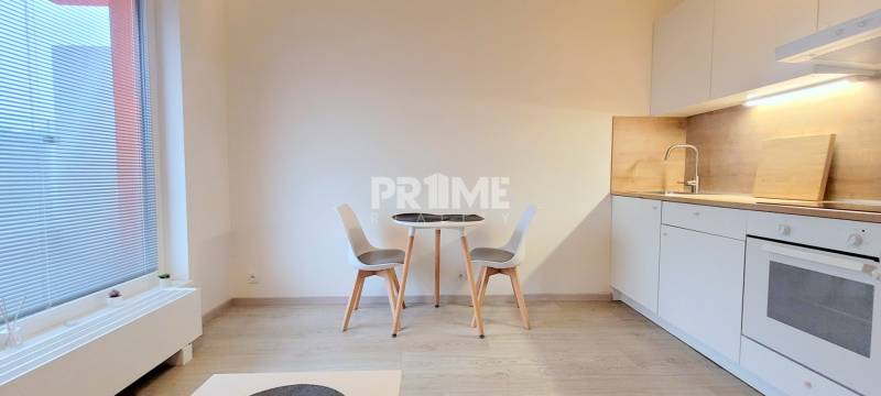 Pekná GARSÓNKA, NOVOSTAVBA ČEREŠNE, BALKÓN, ulica Polianky