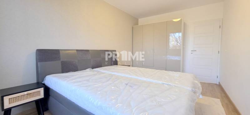 MODERNÝ 3i BYT, REKONŠTRUKCIA,LOGGIA,KLÍMA, Ševčenková ulica,Petržalka