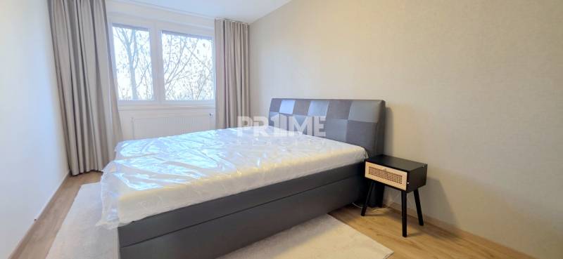 MODERNÝ 3i BYT, REKONŠTRUKCIA,LOGGIA,KLÍMA, Ševčenková ulica,Petržalka