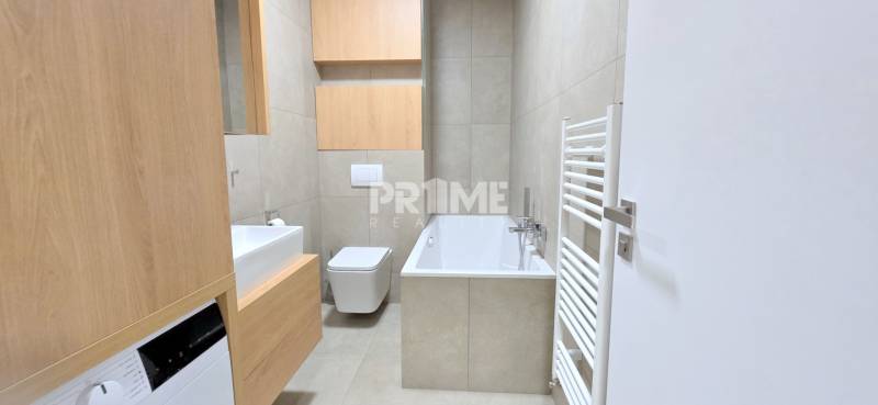 MODERNÝ 2i byt, DIAMNAT, BALKÓN, KLÍMA, PARKING, Rybničná ulica