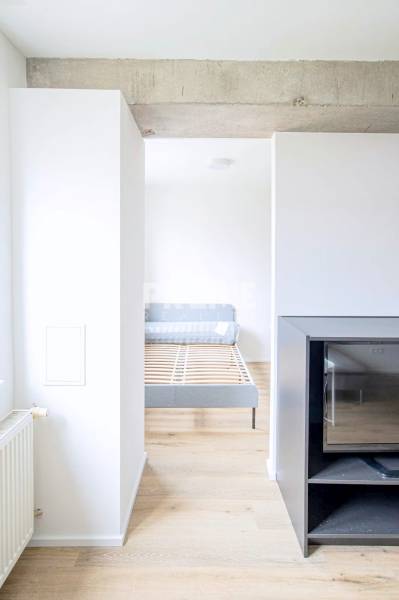 U NÁS !!! MODERNÝ 1,5i byt, REKONŠTRUKCIA, Budyšínska ulica,Nové Mesto