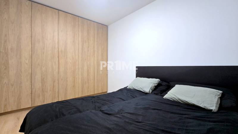 Moderný, rekonštruovaný 3i byt, pivnica, Jašíkova ul., Ružinov - Pošeň