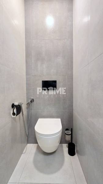 Moderný, rekonštruovaný 3i byt, pivnica, Jašíkova ul., Ružinov - Pošeň