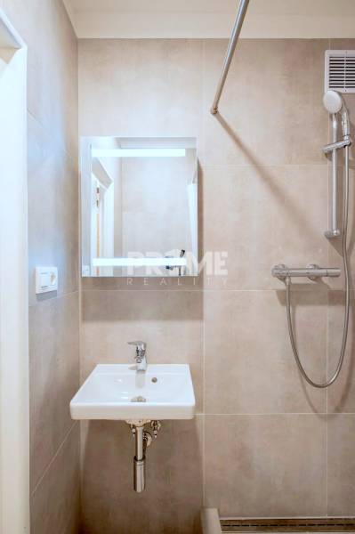 U NÁS !!! MODERNÝ 1,5i byt, REKONŠTRUKCIA, Budyšínska ulica,Nové Mesto