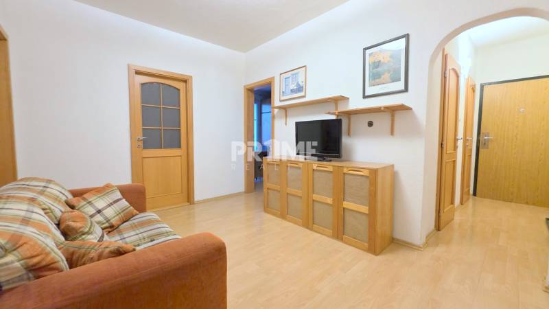 PEKNÝ 3i BYT, 3 X SAMOSTATNÁ IZBA, LOGGIA, Ševčenkova ulica, Petržalka