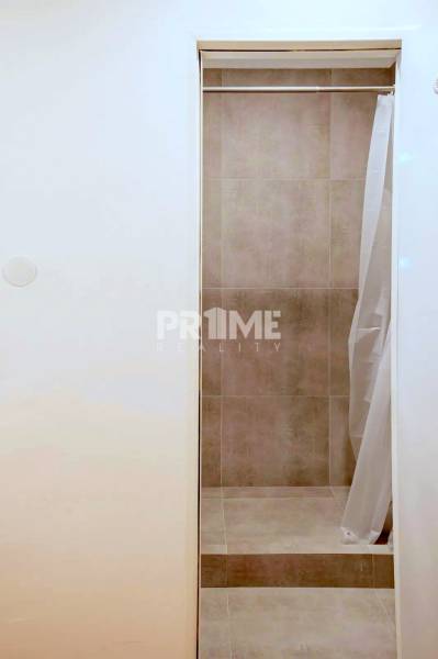 U NÁS !!! MODERNÝ 1,5i byt, REKONŠTRUKCIA, Budyšínska ulica,Nové Mesto