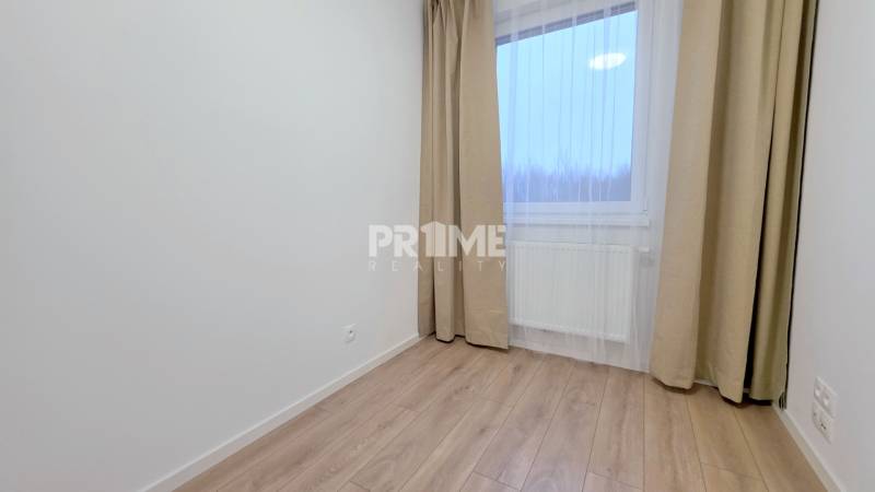 BÝVAJ PRVÝ V 2,5i byte, OVOC.SADY, BALKÓN,PARKING, Ivanska cesta