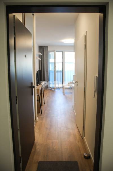 Pekná Garsónka, REKONŠTRUKCIA, BALKÓN, Zuzany Chalupovej, Petržalka